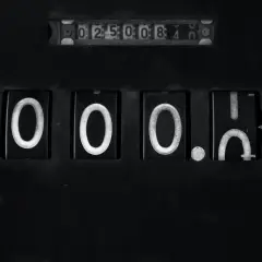 Liczniki pokazują 00.0. Czy 0 jest parzyste? Tak, zero jest liczbą parzystą.